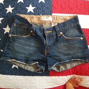 Levi's Jrs. Size 9